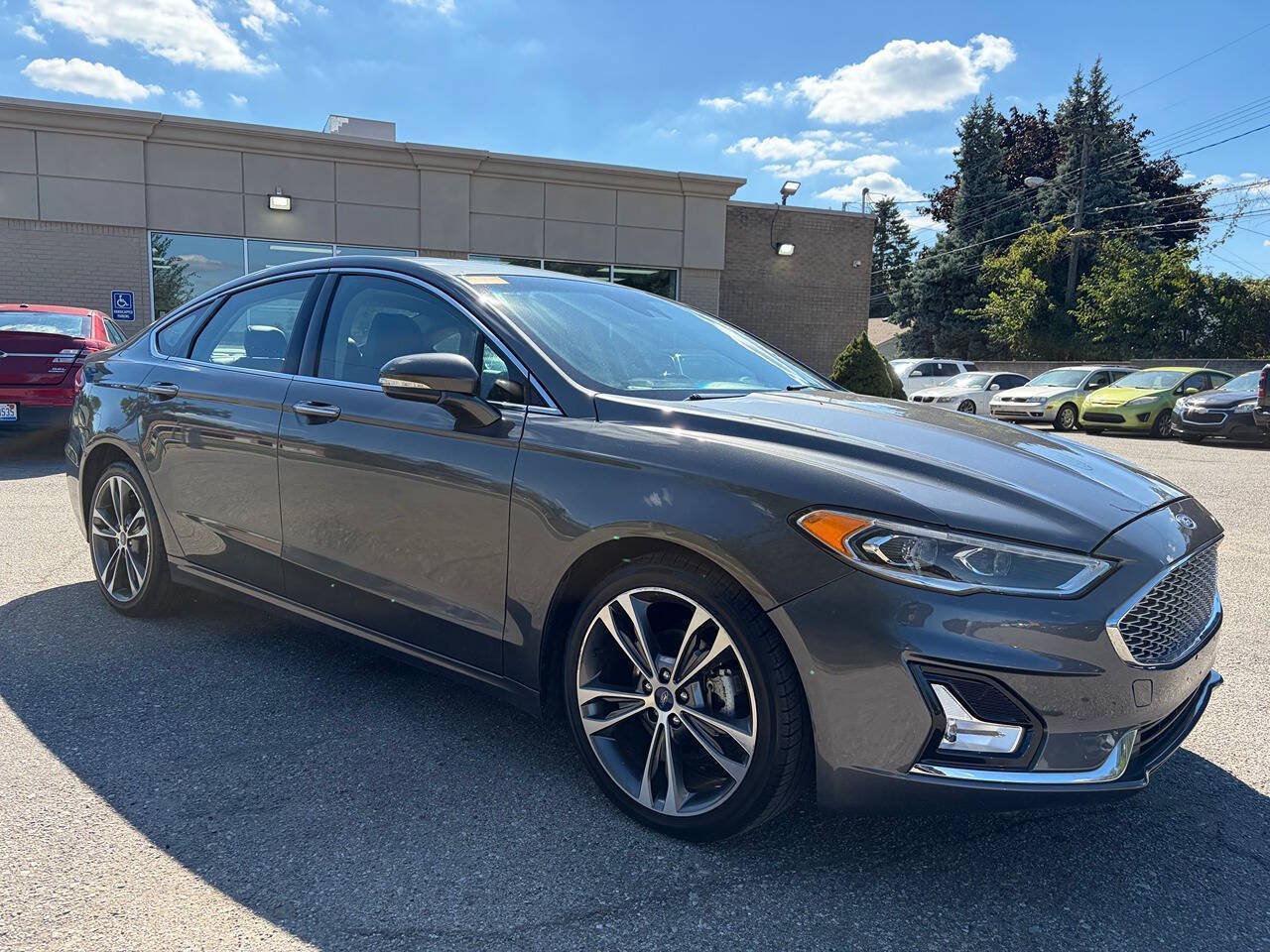 Used 2020 Ford Fusion Titanium AWD/4WD image 3