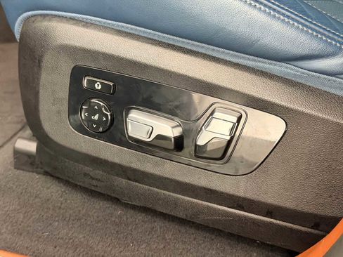 Used 2023 BMW XM w/ M Driver's Package image 17