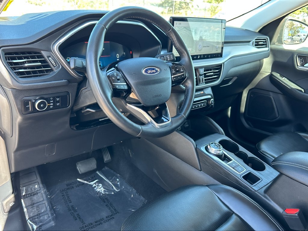 Used 2024 Ford Escape Platinum AWD/4WD image 7