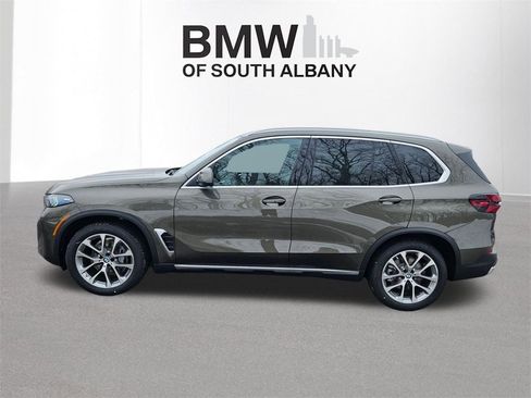 New 2026 BMW X5 xDrive40i image 3