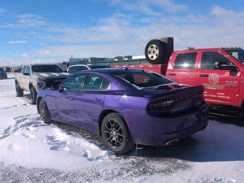 Used 2018 Dodge Charger GT image 7