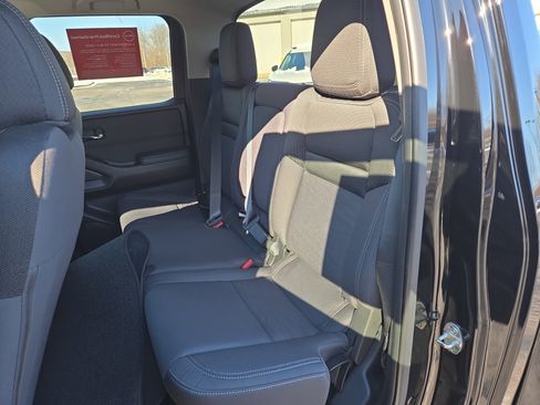 Certified 2023 Nissan Frontier SV w/ Technology Package image 27