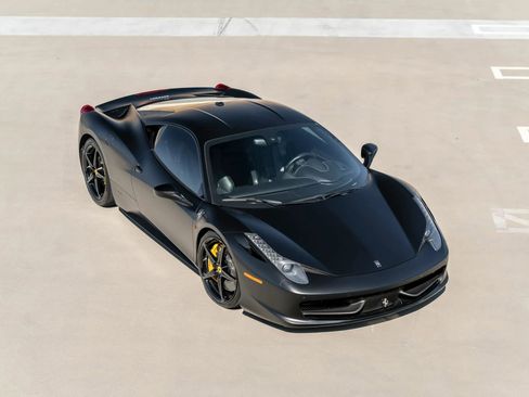Used 2014 Ferrari 458 Italia Coupe image 6