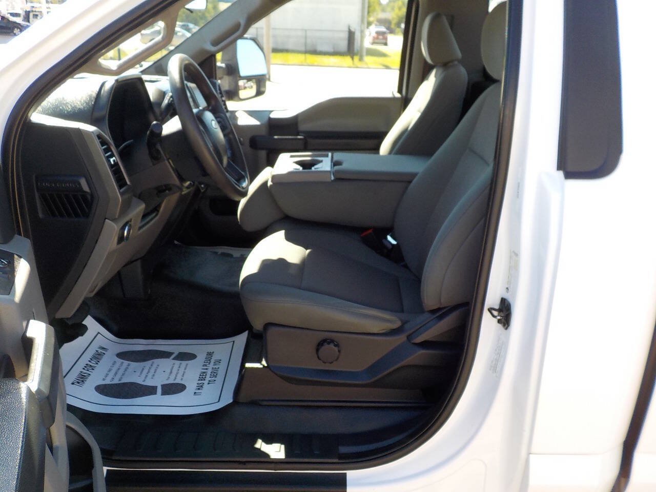 Used 2022 Ford F250 XL w/ Power Equipment Group RWD image 12