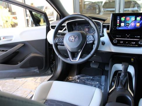 Used 2026 Toyota Corolla SE FWD image 13