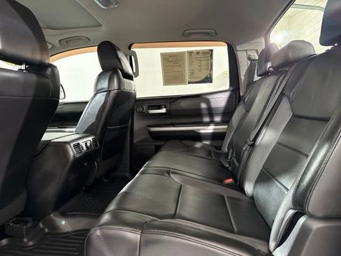 Used 2018 Toyota Tundra Limited w/ Limited Premium Package AWD/4WD image 13