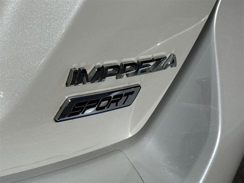 Used 2013 Subaru Impreza 2.0i Sport Limited w/ Popular Pkg 1 image 11