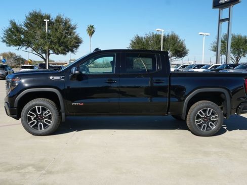 New 2026 GMC Sierra 1500 AT4 w/ Technology Package image 12