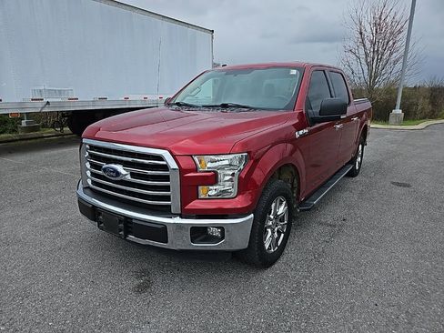 Used 2016 Ford F150 XLT w/ Equipment Group 301A Mid image 3