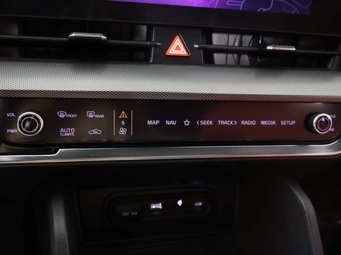 Used 2023 Kia Sportage SX FWD image 52