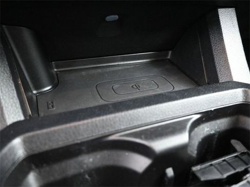 Used 2019 Toyota Tacoma TRD Off-Road image 31