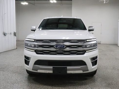 Used 2024 Ford Expedition Max Platinum image 3
