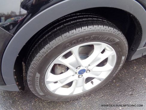 Used 2016 Ford Escape Titanium image 7