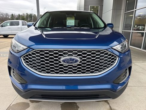 Certified 2024 Ford Edge SEL image 11