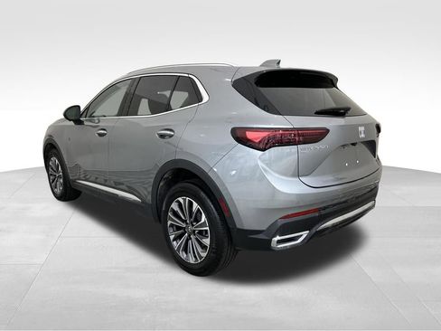 Used 2025 Buick Envision Preferred AWD/4WD image 3
