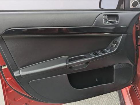 Used 2013 Mitsubishi Lancer Evolution MR image 11