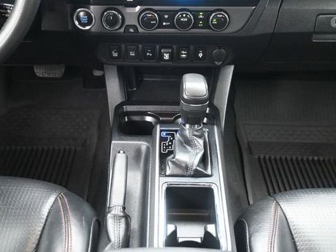 Used 2019 Toyota Tacoma TRD Pro AWD/4WD image 22