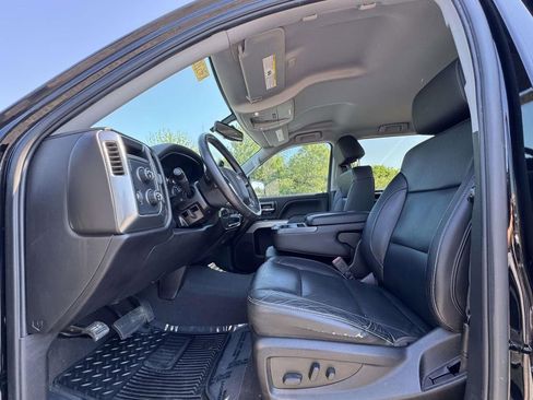 Used 2018 Chevrolet Silverado 1500 LT w/ Texas Edition AWD/4WD image 13