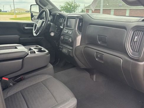 Used 2023 Chevrolet Silverado 2500 Custom w/ Custom Value Package AWD/4WD image 17
