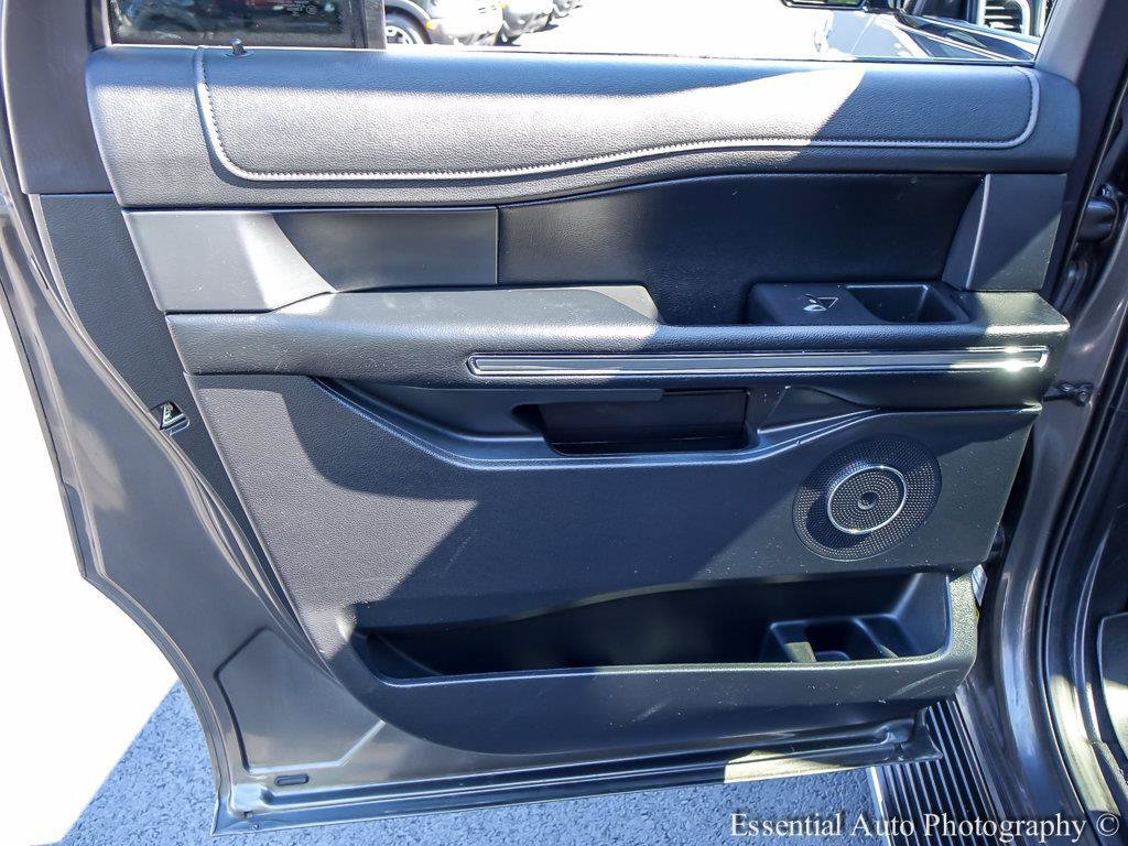 Used 2021 Ford Expedition Max XLT AWD/4WD image 22