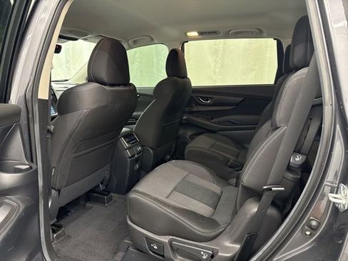 Used 2024 Subaru Ascent Premium w/ Convenience Package AWD/4WD image 18