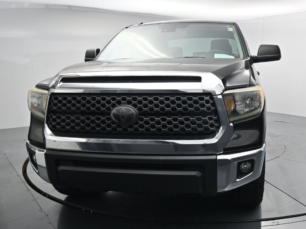 Used 2018 Toyota Tundra SR5 w/ SR5 Upgrade Package AWD/4WD image 3