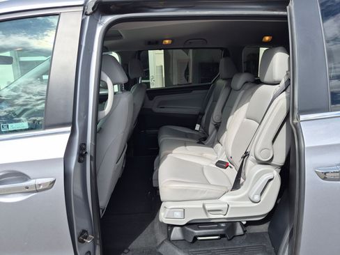Used 2024 Honda Odyssey EX-L image 29