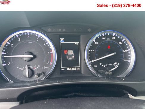 Used 2017 Toyota Highlander Limited Platinum AWD/4WD image 17