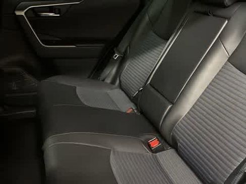 Used 2023 Toyota RAV4 XSE AWD/4WD image 28