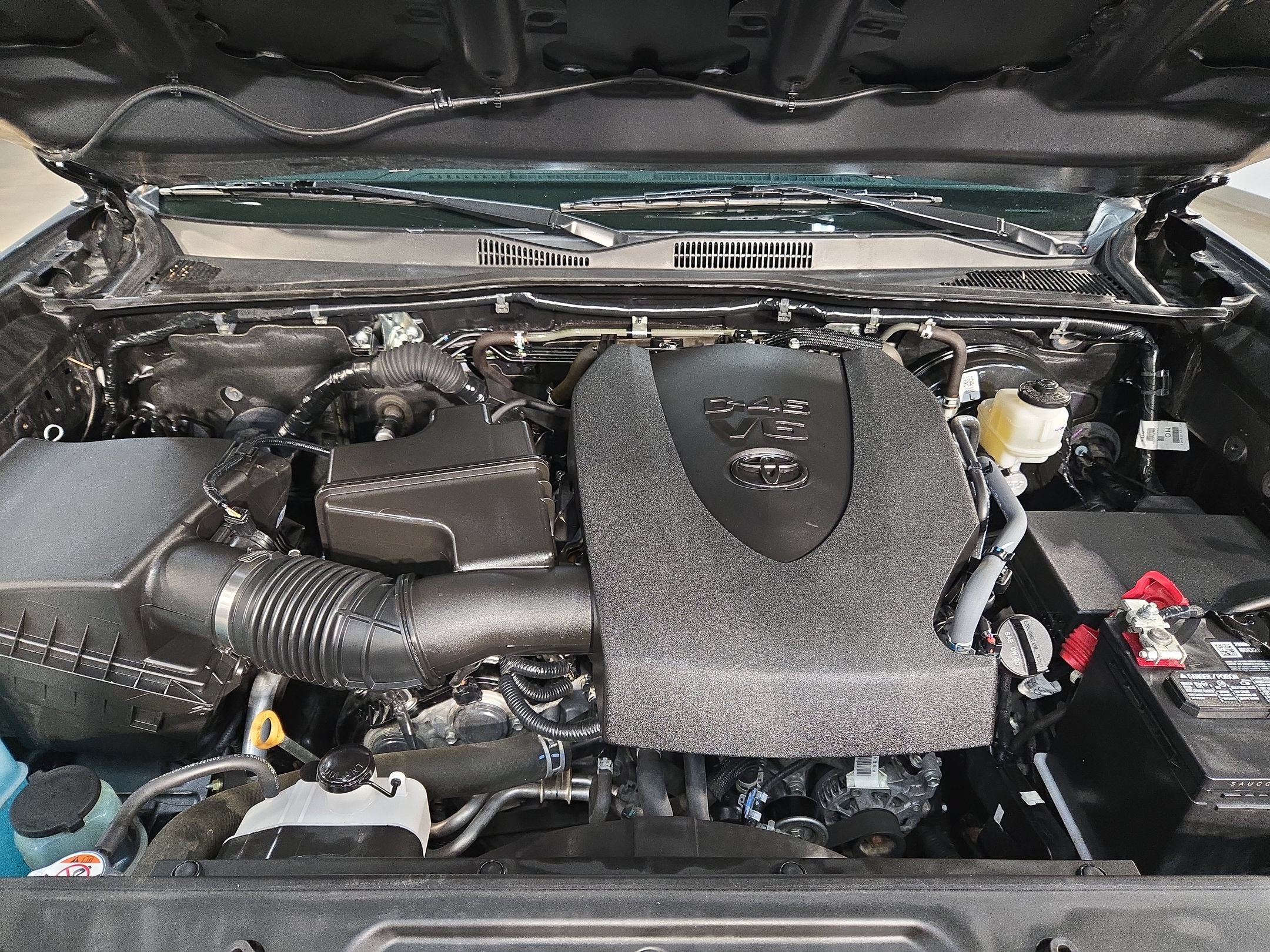 Used 2023 Toyota Tacoma SR5 RWD image 19