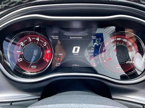 Used 2023 Dodge Challenger SRT Hellcat RWD image 8