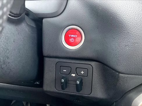 Used 2023 Toyota Tundra Limited w/ TRD Off-Road Package image 32