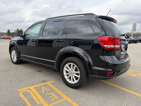 Used 2015 Dodge Journey SXT w/ Flexible Seating Group FWD image 9