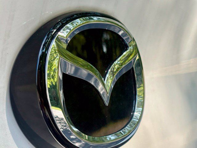 Used 2026 MAZDA MAZDA3 s FWD image 27