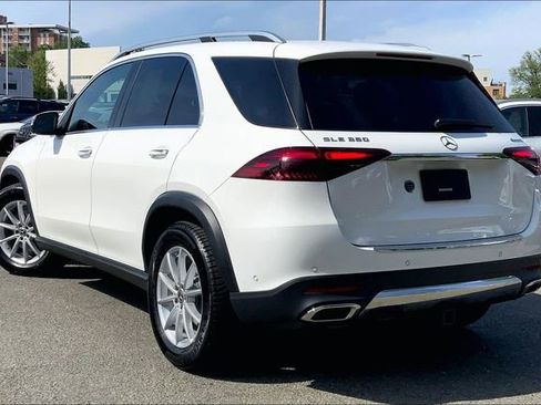Used 2026 Mercedes-Benz GLE 350 4MATIC image 10