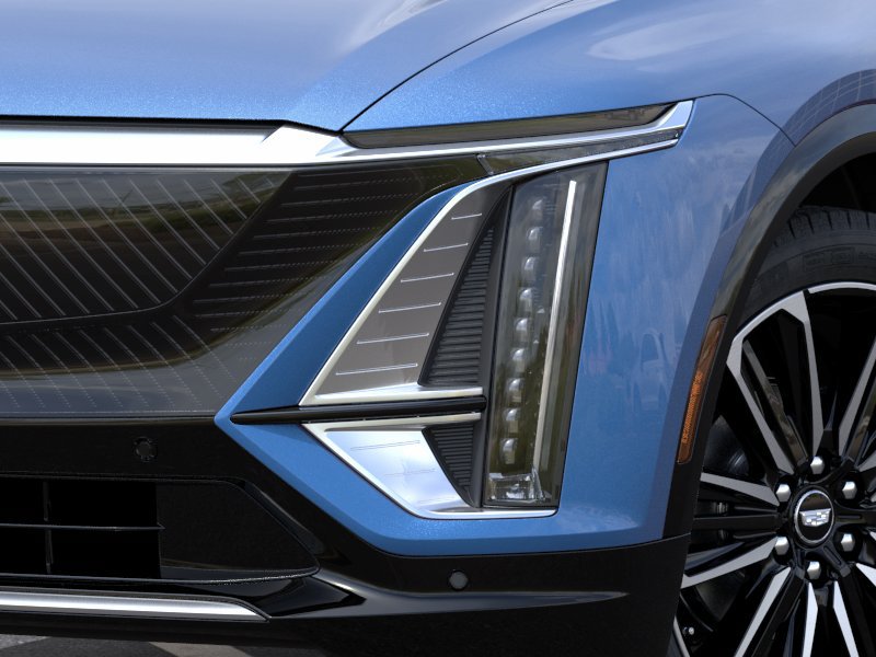 New 2027 Cadillac Lyriq Premium Luxury w/ LPO, Radiant Package AWD/4WD image 10