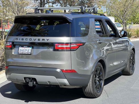 Used 2018 Land Rover Discovery HSE AWD/4WD image 63