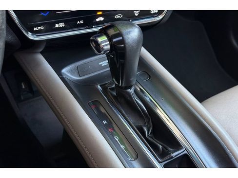 Used 2016 Honda HR-V EX-L image 32