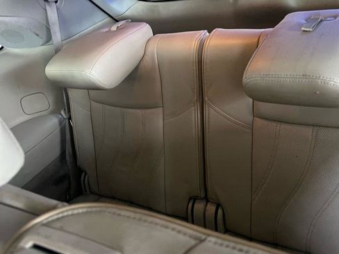 Used 2013 INFINITI JX35 AWD w/ Premium Pkg image 9