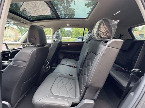 New 2026 Volkswagen Atlas SE AWD/4WD image 24