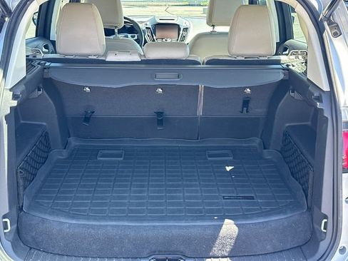 Used 2013 Ford C-MAX SEL FWD image 18