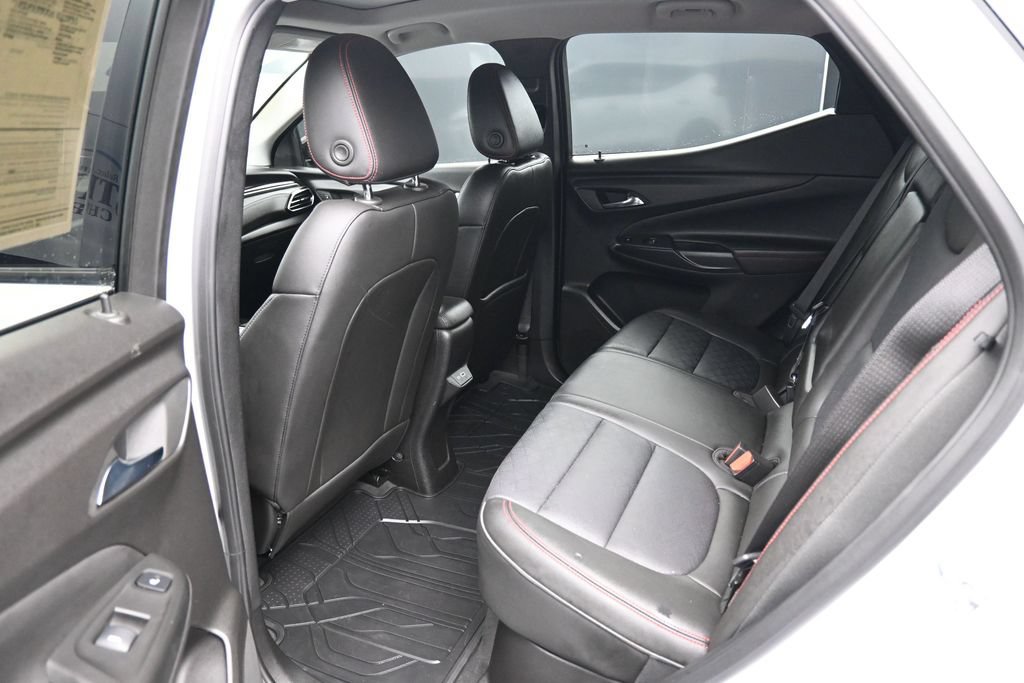 Used 2023 Chevrolet Bolt EUV Premier w/ Sun & Sound Package FWD image 17