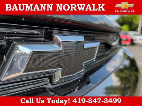 Used 2022 Chevrolet TrailBlazer RS w/ Sun and Liftgate Package AWD/4WD image 11