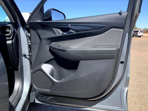 Used 2024 Chevrolet TrailBlazer LS image 23