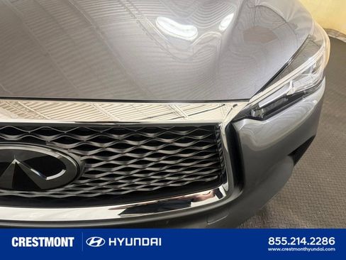 Used 2021 INFINITI QX50 Essential w/ Convenience Package image 8