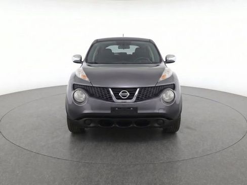 Used 2011 Nissan Juke SV w/ Chrome Pkg FWD image 2