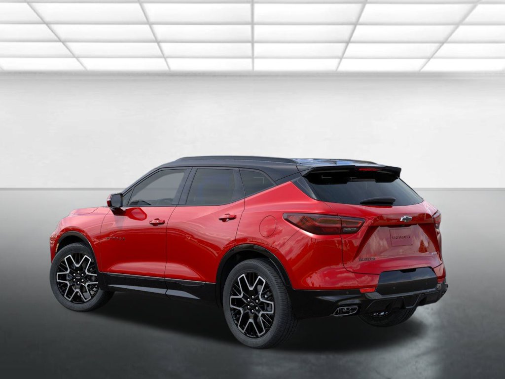 New 2026 Chevrolet Blazer RS w/ Enhanced Convenience Package FWD image 4