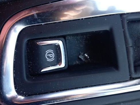 Used 2022 Chevrolet Equinox LT image 37