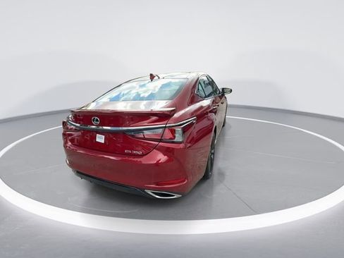 Used 2024 Lexus ES 350 F Sport w/ Accessory Package (Z2) FWD image 7