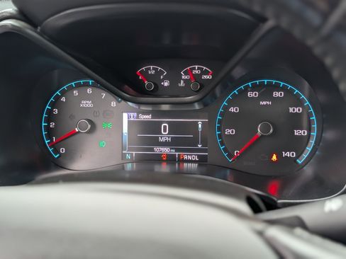 Used 2018 GMC Canyon SLE w/ SLE Convenience Package image 16